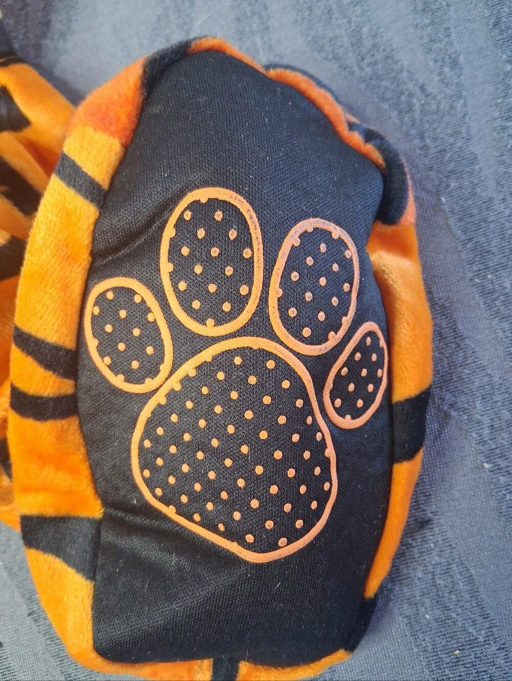 Spirit Infant Tiger Plush Jumpsuit Costume - Orange, Black & Cream - Picture 8 of 15